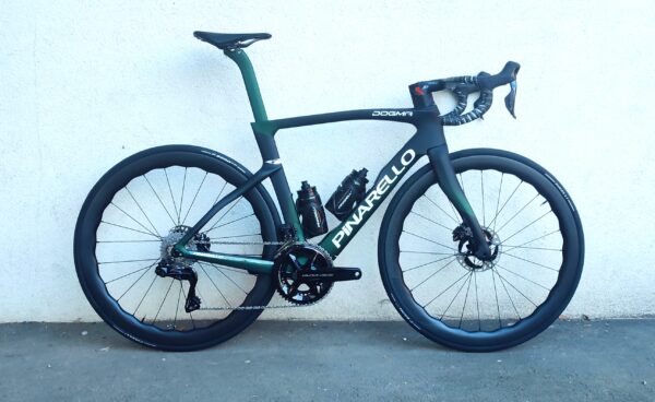 PINARELLO Dogma F / sonic green