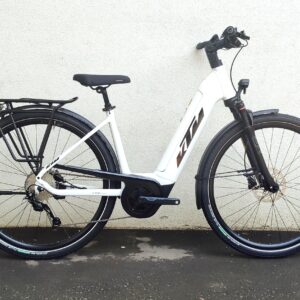 KTM Macina Tour P500 LTD64 / WHITE (BLACK) / 2024