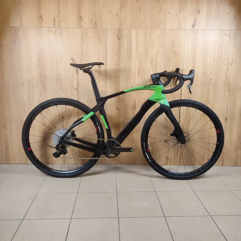 PINARELLO Grevil F (2024)