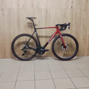 BASSO Diamante (2023)