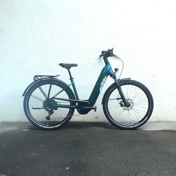 KTM Macina Gran 820 Wave (2025)