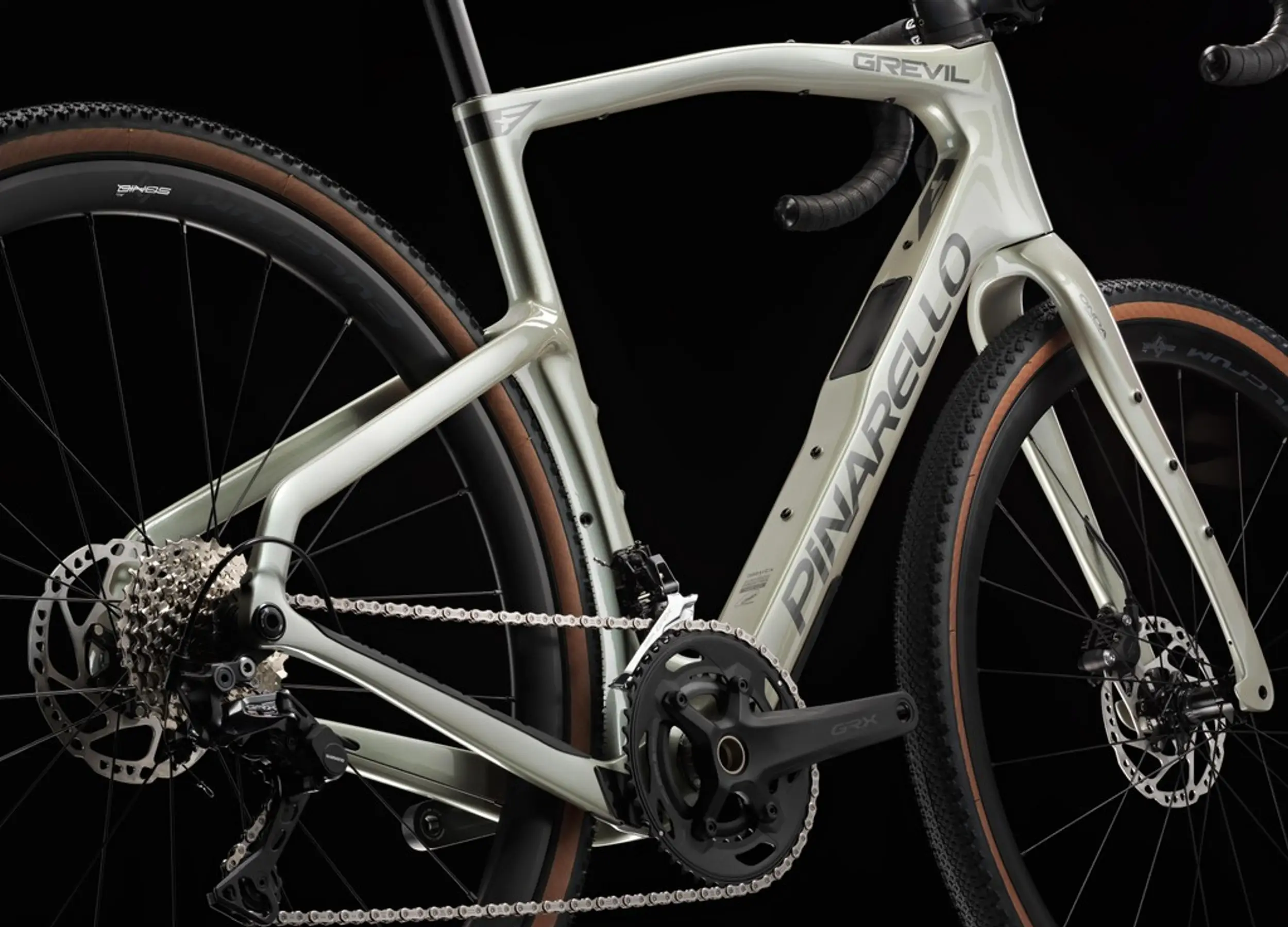 PINARELLO Grevil F1 (2026)